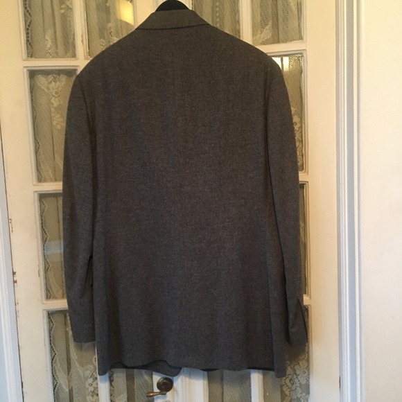 HP:John Varvatos and Ralph Lauren Suiting - Picture 3 of 12